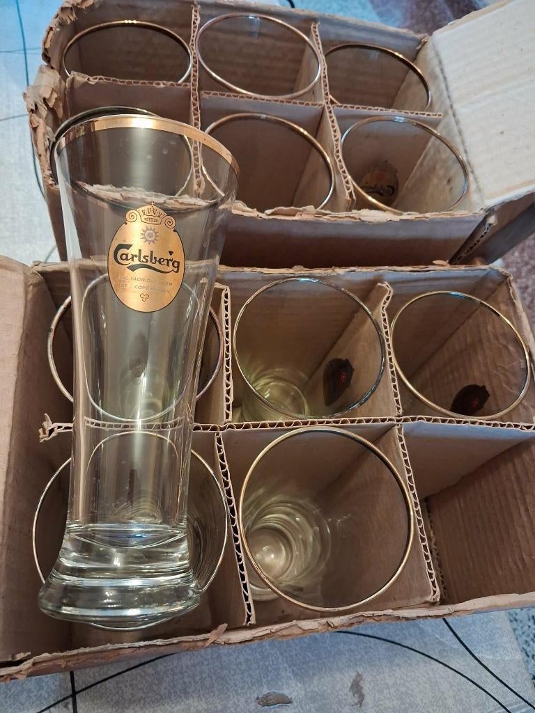 Verres Carlsberg, Envoi