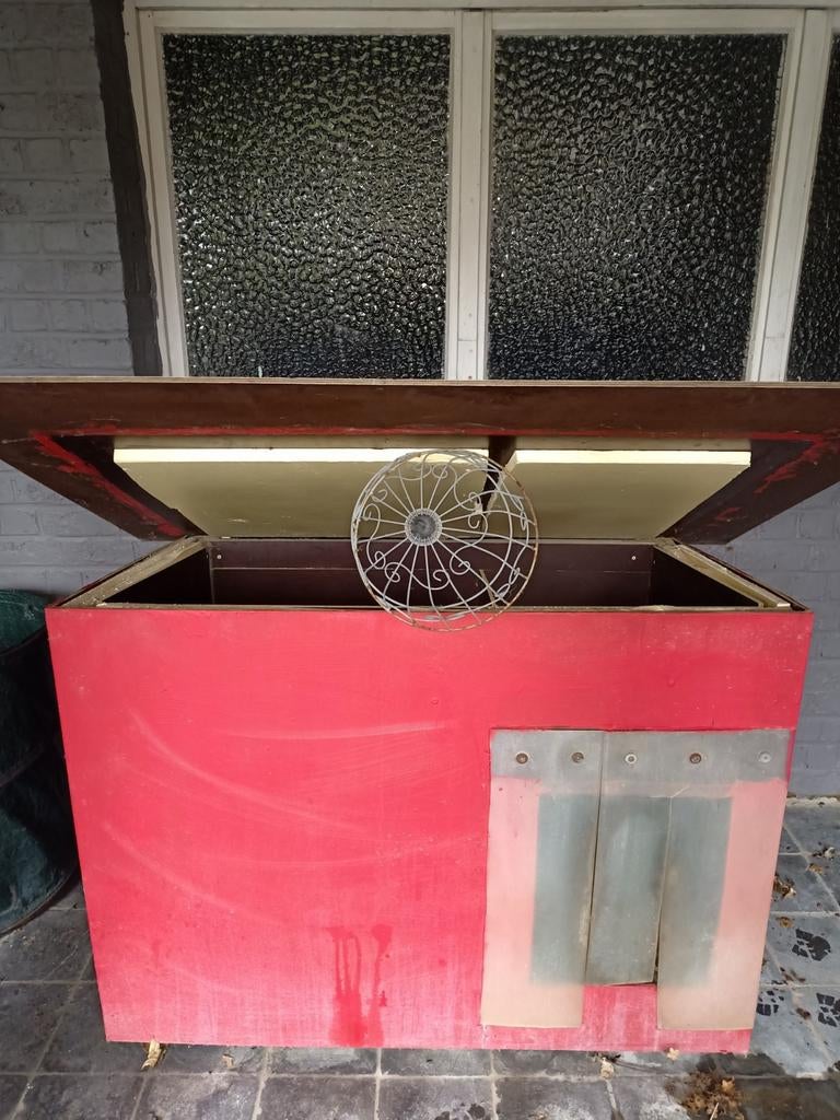 Grande niche pour chien à double isolation., Animaux & Accessoires, Maisons pour chiens, Comme neuf, Niche à chien, Enlèvement