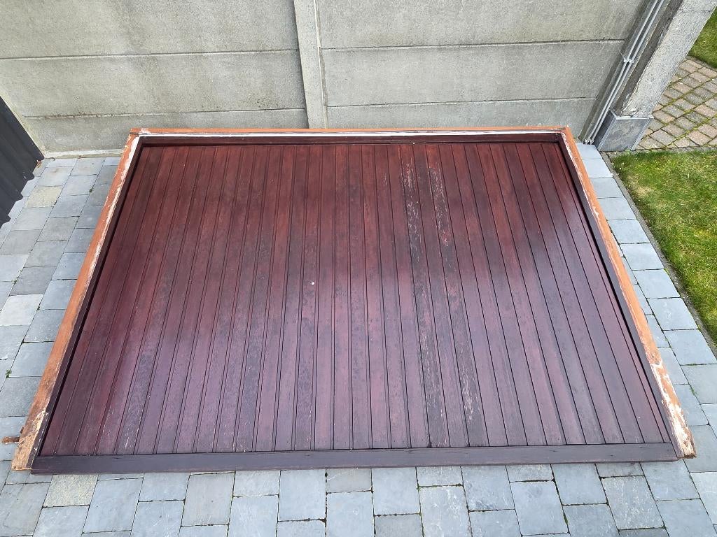 Meranti kantelpoort, Ophalen, Gebruikt