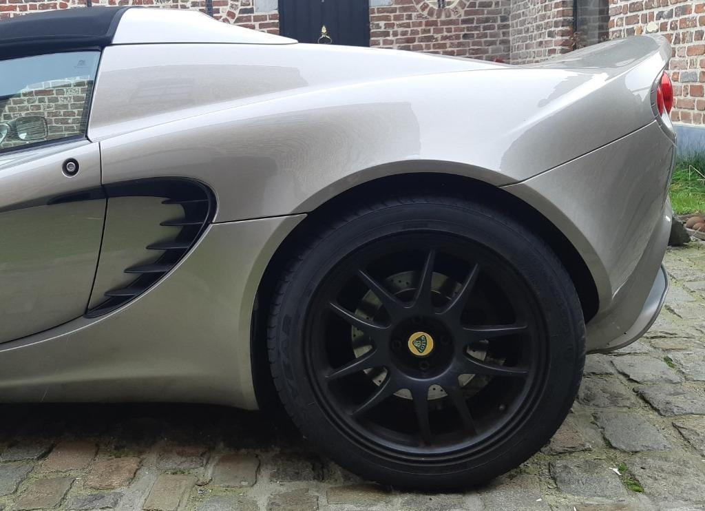 Velgen met Yokohama AD 08 RS Lotus Elise Exige S2, Ophalen, Velg(en)