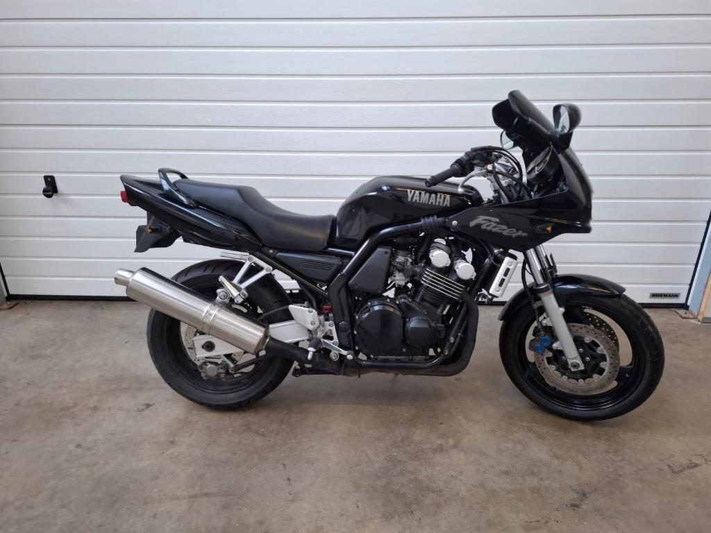 Yamaha FZS 600 Fazer, Motos, Motos | Yamaha, Particulier