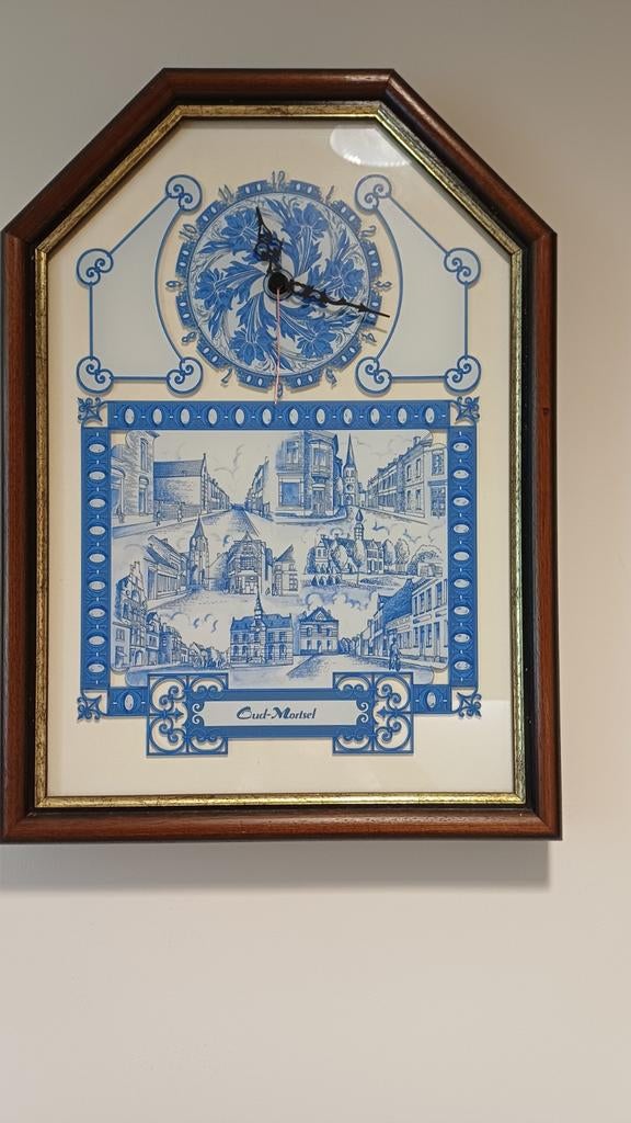 Wandklok Mortsel, Ophalen, Wandklok