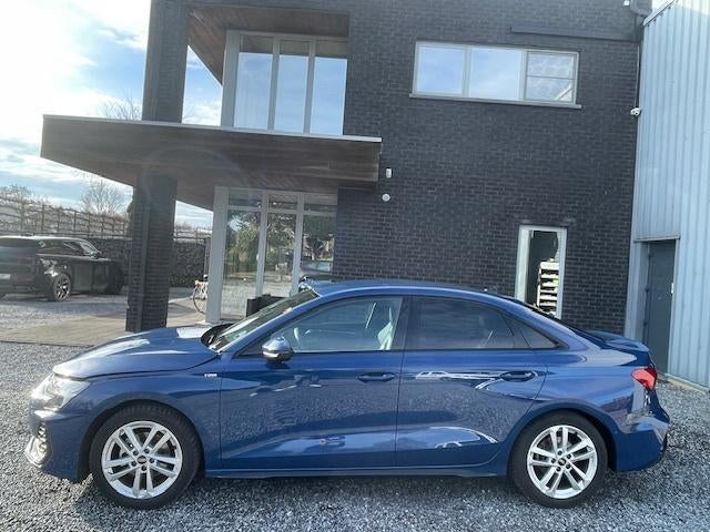 Audi A3 TFSI 1.5 110 kW S-Line Limousine hybride.. 6/2025, Autos, Audi, Achat, Entreprise, Entretenue par le concessionnaire, 5 portes