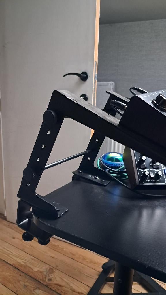 Support ordinateur bureau X2, Enlèvement ou Envoi, Comme neuf