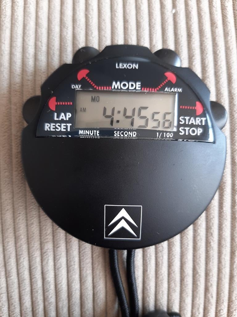 Nieuwe 6 cm LEXON digitale stopwatch, Ophalen of Verzenden, Zo goed als nieuw