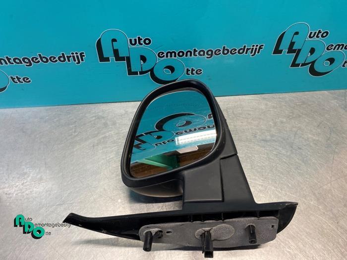 Rétroviseur extérieur droit d'un Mercedes Citan (Citan 12-, Autos : Pièces & Accessoires, Rétroviseurs, Mercedes-Benz, Utilisé