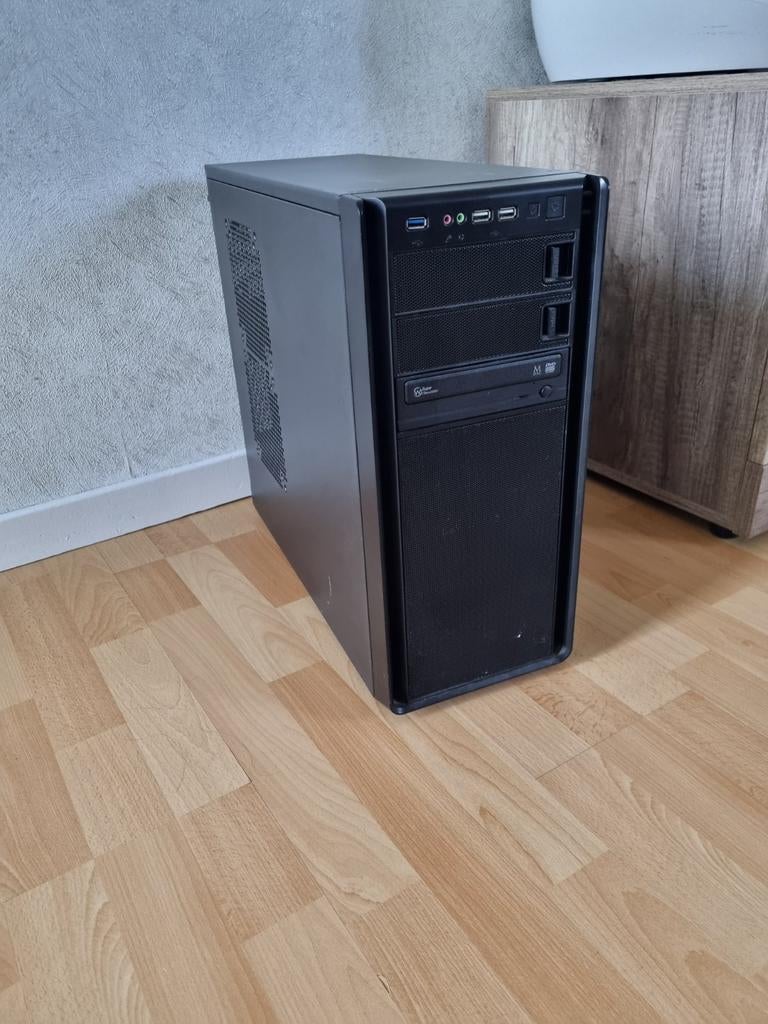 Asus i5 12 GB RAM 256 GB 500 GB harde schijf Windows 11, Computers en Software, Computerbehuizingen, Ophalen of Verzenden