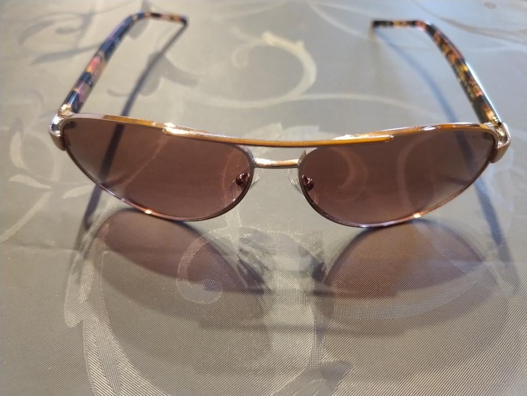 Ralph Lauren zonnebril dames, Handtassen en Accessoires, Zonnebrillen en Brillen | Dames, Ophalen, Gebruikt, Zonnebril, Bruin