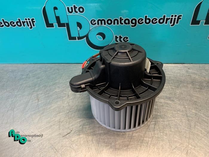 Kachel Ventilatiemotor van een Hyundai I10 (I10 08-), Gebruikt, -, -, Ophalen of Verzenden