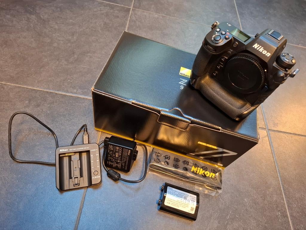 Nikon Z9 - 42676 clicks, TV, Hi-fi & Vidéo, Appareils photo numériques, Enlèvement, Comme neuf, Nikon