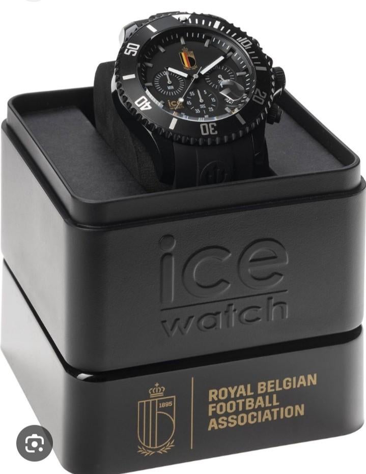 Montre chronographe Ice Watch Red Devils série limitée., Enlèvement ou Envoi, Neuf