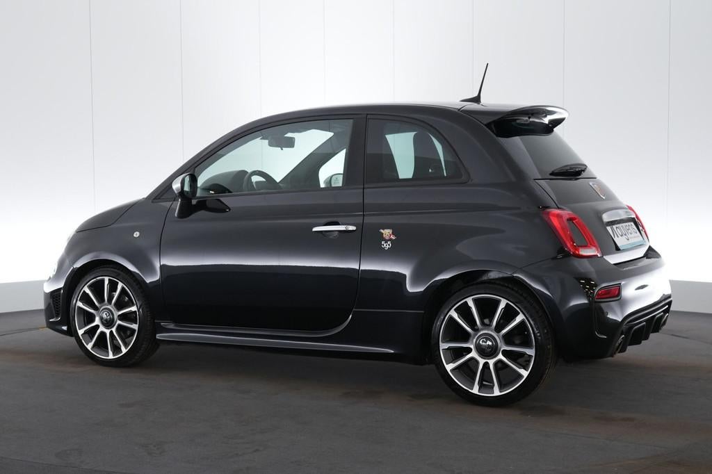 (2BCK134) ABARTH 500, Auto's, Abarth, Voorwielaandrijving, 4 zetels, Gebruikt, Zwart