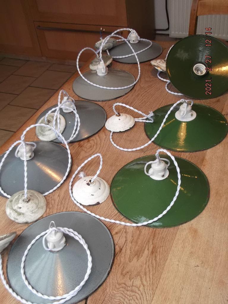 Oude geëmailleerde ophangingen, Huis en Inrichting, Ophalen of Verzenden