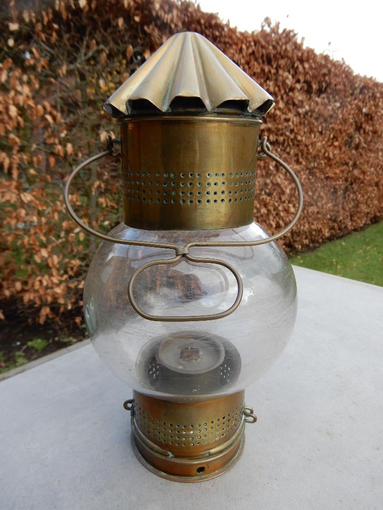 Antiek olielampje, Ophalen