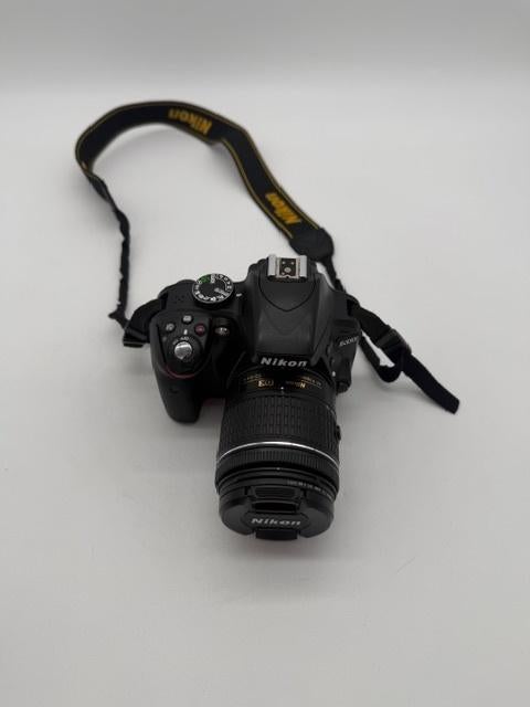 NIKON D3300 Digitale Camera - in nette staat, TV, Hi-fi & Vidéo, Appareils photo numériques, Enlèvement ou Envoi, Comme neuf, 8 fois ou plus
