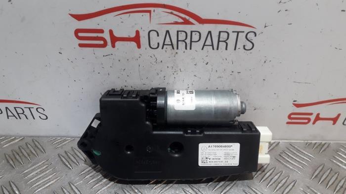 Moteur toit ouvrant d'un Mercedes A-Klasse, Autos : Pièces & Accessoires, 3 mois de garantie, Utilisé, -, -