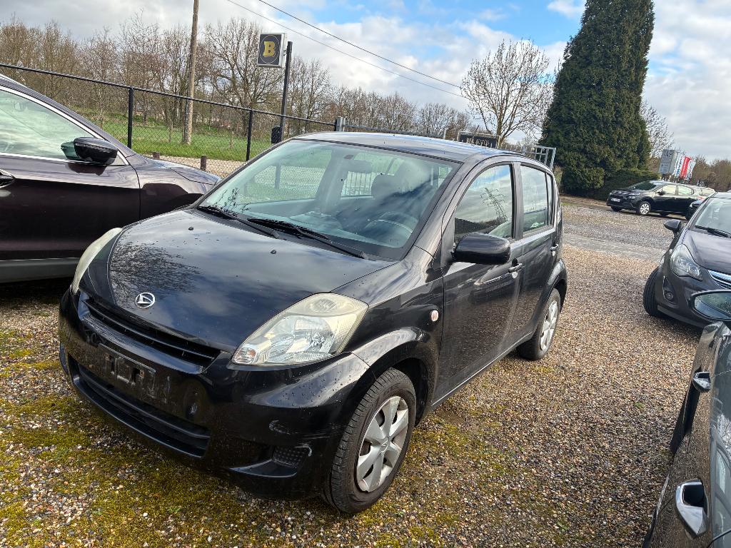 Daihatsu Sirion - gekeurd voor verkoop- 1399 euro!, Auto's, Daihatsu, 1293 cc, Zwart, Sirion, Parkeersensor