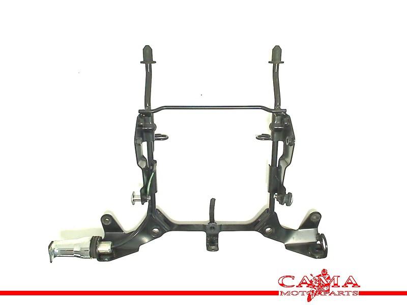 CARENAGE SUPPORT (UPPER) Suzuki M 1800 Intruder (M1800), Motos, Pièces | Suzuki, Utilisé