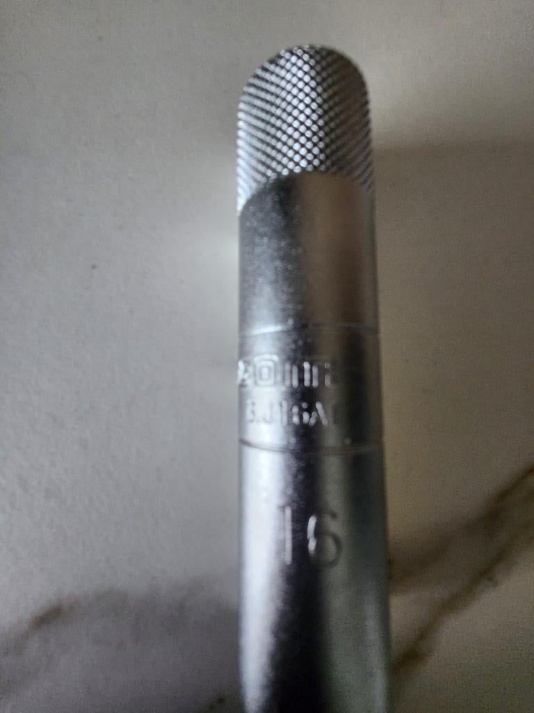 Bougiesleutel zonder verlengstuk + bougie 16, Ophalen