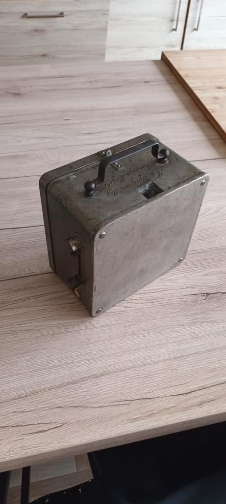 Duivenklok, Enlèvement