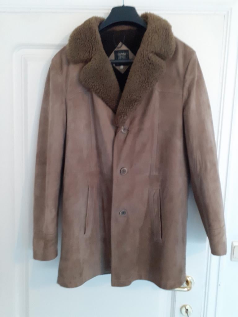 Mouton tourné herenjas bruin m 50, Kleding | Heren, Jassen | Winter, Ophalen, Bruin, Maat 48/50 (M), Zo goed als nieuw
