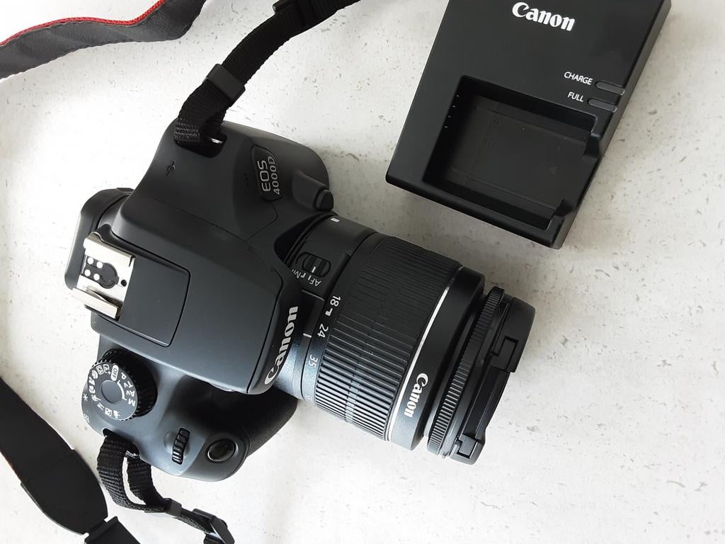 Appareil photo Canon EOS 4000D avec objet EF-S 18-55 mm III,, TV, Hi-fi & Vidéo, 18 Mégapixel, Enlèvement ou Envoi, Canon, Comme neuf