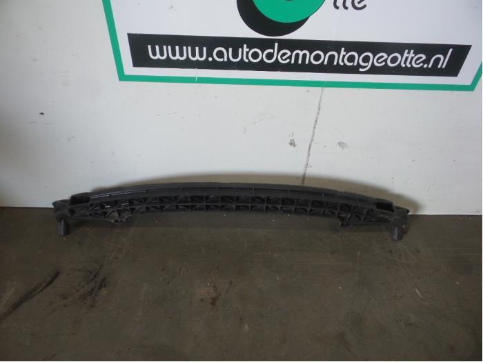 Cadre pare-chocs avant d'un Peugeot 206, Autos : Pièces & Accessoires, Suspension & Châssis, Peugeot, Utilisé, 3 mois de garantie