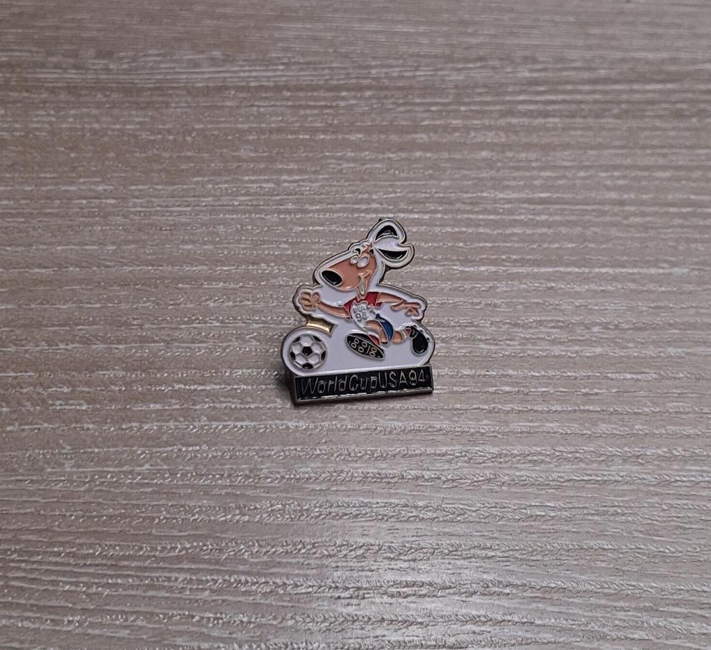 PIN - WORLD CUP USA 94 - VOETBAL - FOOTBALL, Collections, Enlèvement ou Envoi, Utilisé, Sport, Insigne ou Pin's