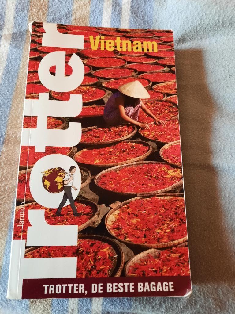 trotter boek "vietnam" interessant rondreis boek, Boeken, Ophalen of Verzenden, Trotter