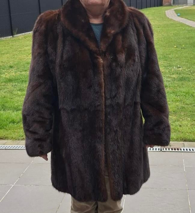 Echte nertse bontjas, Kleding | Dames, Jassen | Winter, Ophalen, Zo goed als nieuw