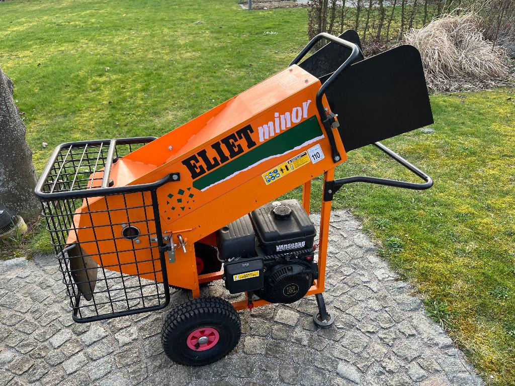 Hout hakselaar, Ophalen, Gebruikt, Benzine, Eliet