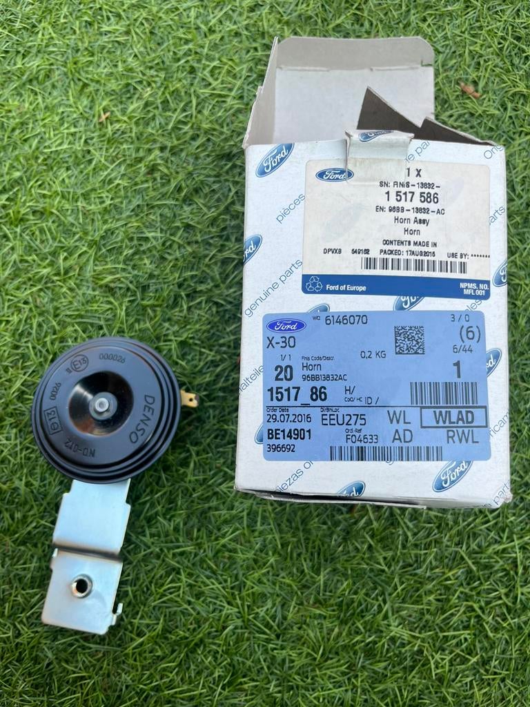 Kit de klaxons Ford (Horn Assy) numéro de pièce 1517586, Enlèvement, Neuf, Ford