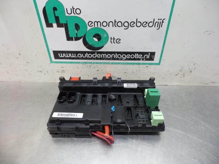 Boîte à fusibles d'un BMW X5 (X5 00-), -, Utilisé, -, Enlèvement ou Envoi