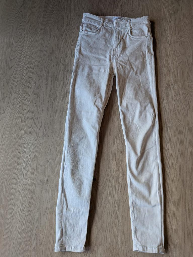 beige broek van Zara - 36 - 8€, Overige kleuren, Verzenden, Zara, Zo goed als nieuw