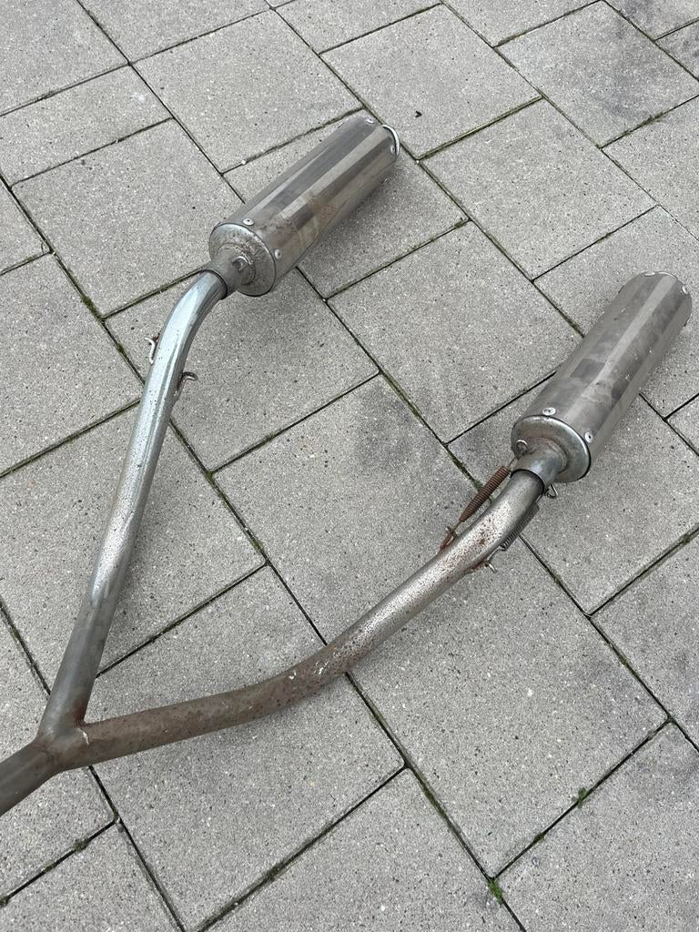 Échappement double Dax, Enlèvement, Pot d'échappement