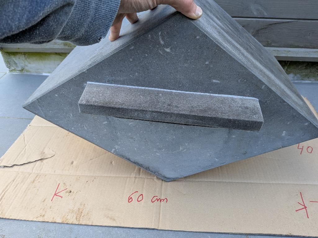 Brievenbus, Enlèvement, Utilisé, Pierre, Sur pied