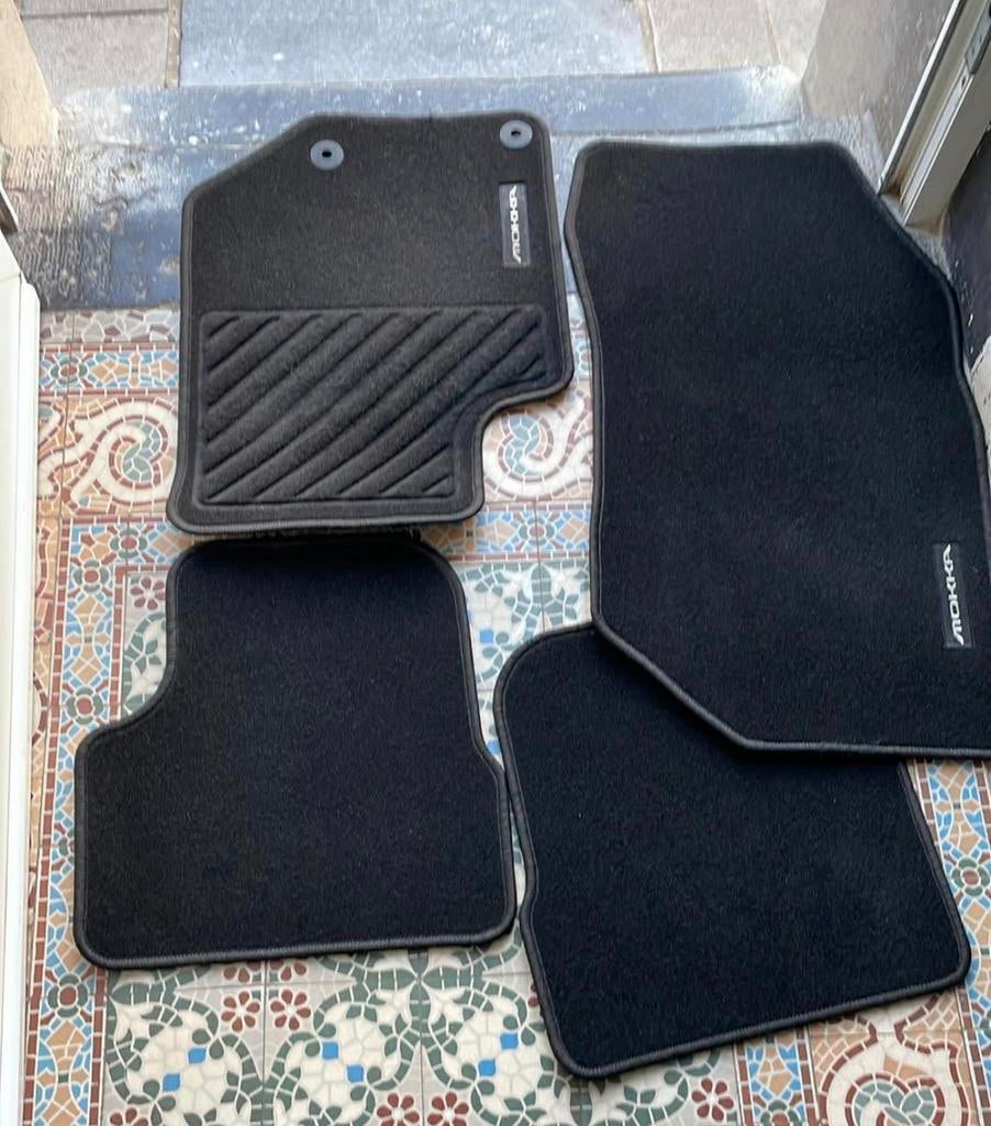 Tapis opel moka 2025, Particulier, Achat
