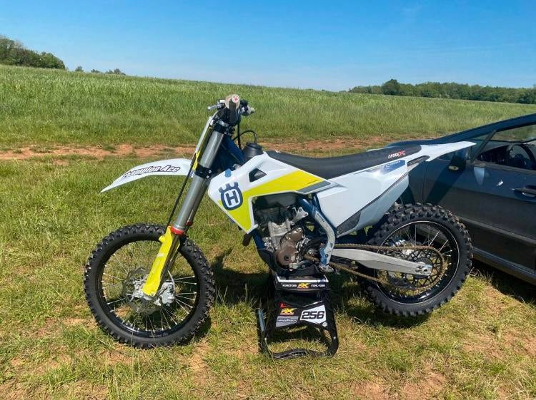 Husqvarna 250 FC 2021, Vélos & Vélomoteurs, Enlèvement, Comme neuf
