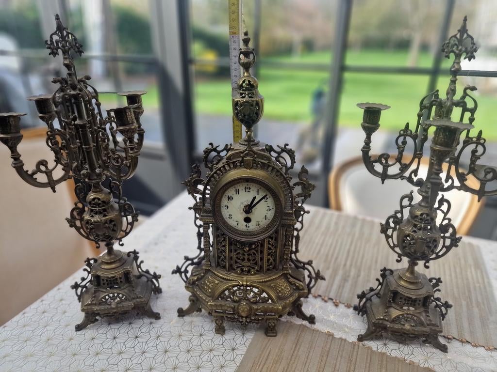 TafelKlok met 2 kandelaars koper Franse stijl, Ophalen