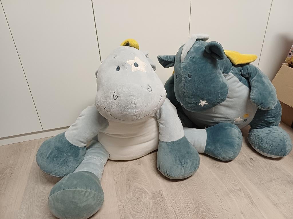 Groot lot noukie's thema victor en lucien, Enfants & Bébés, Enlèvement, Neuf, Couverture