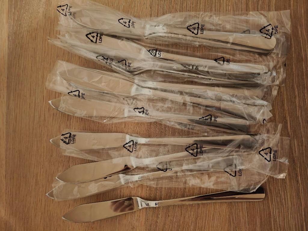 Visbestek, Enlèvement, Neuf