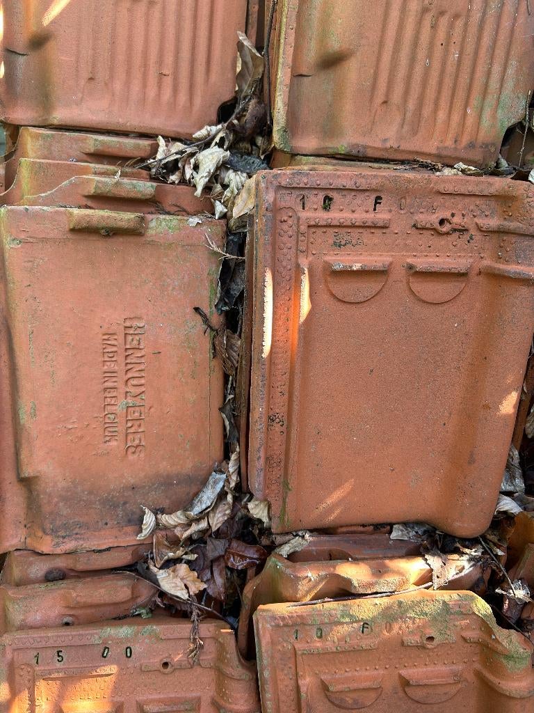 dakpannen vorstpannen kantpannen, Doe-het-zelf en Bouw, Dakpannen en Dakbedekking, Ophalen, Gebruikt, Steen of Klei, Dakpannen