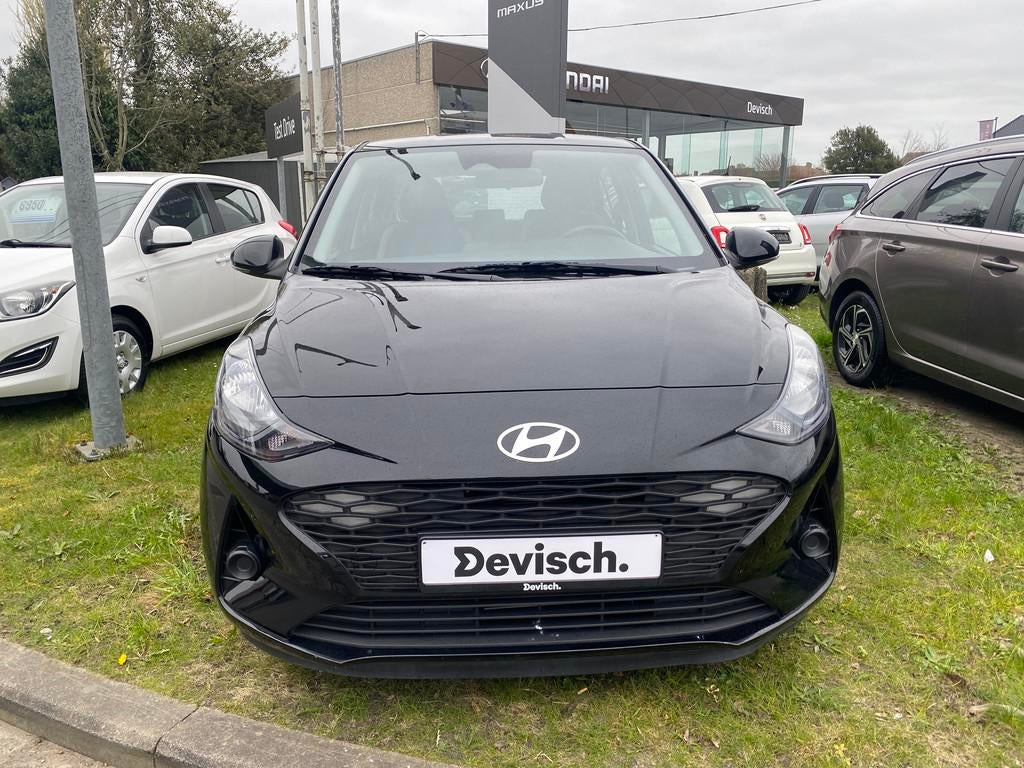 Hyundai i10 Twist (bj 2024), Auto's, Hyundai, Voorwielaandrijving, Stof, Gebruikt, Euro 6