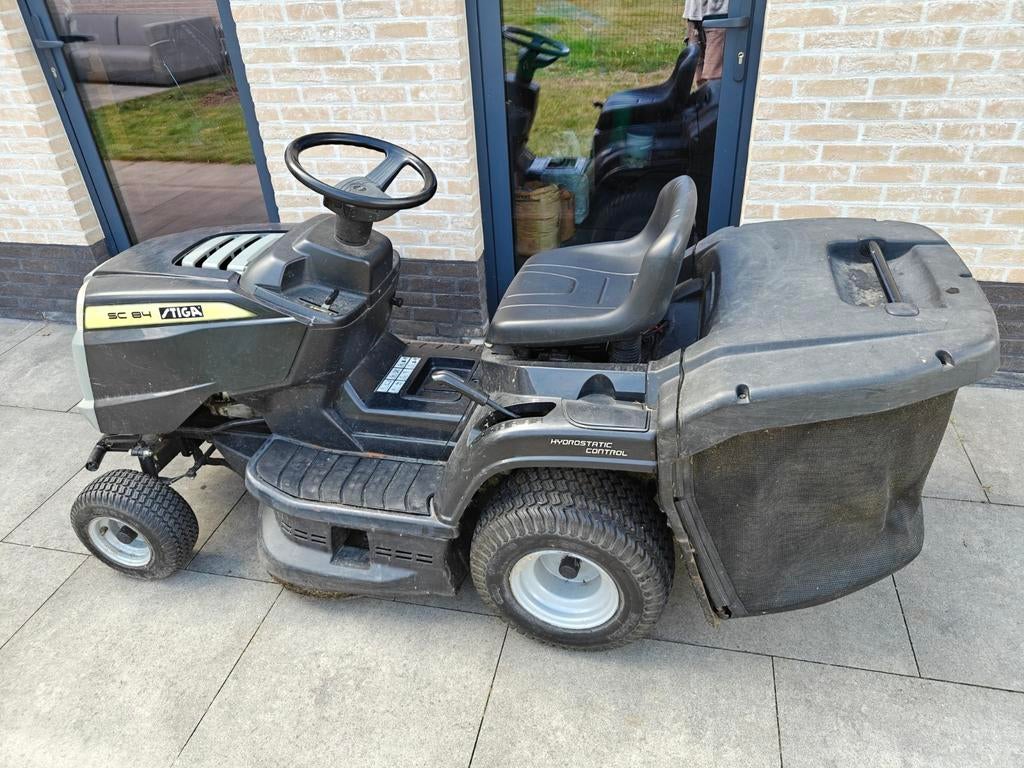 Zitmaaier Stiga hydrostaat aandrijving, Tuin en Terras, Zitmaaiers, Ophalen, Gebruikt, Stiga, Minder dan 90 cm
