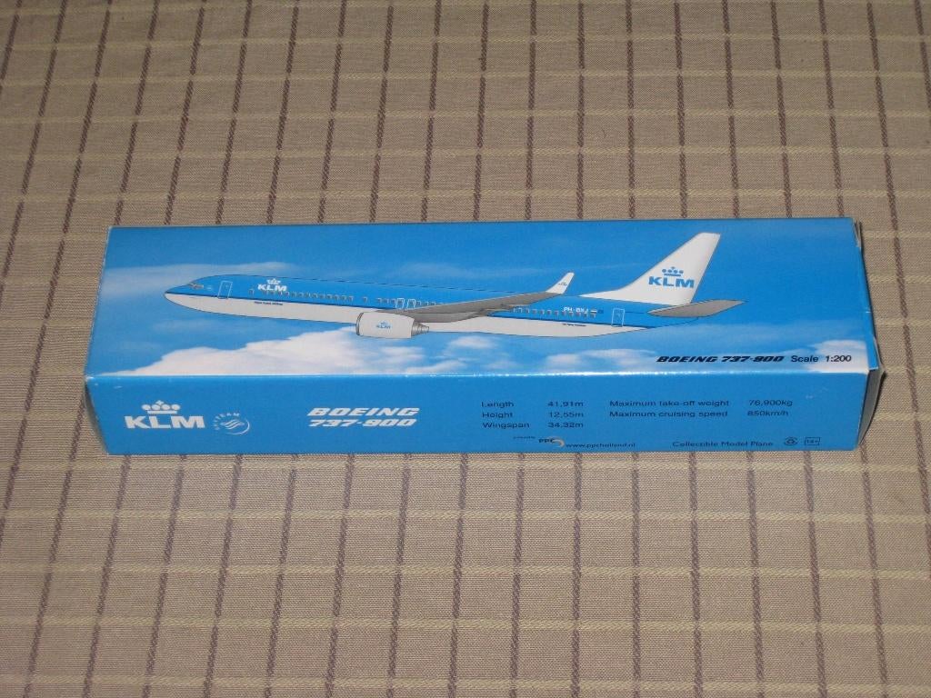 Schaalmodel 1:200 KLM Boeing 737-900, Ophalen, Schaalmodel