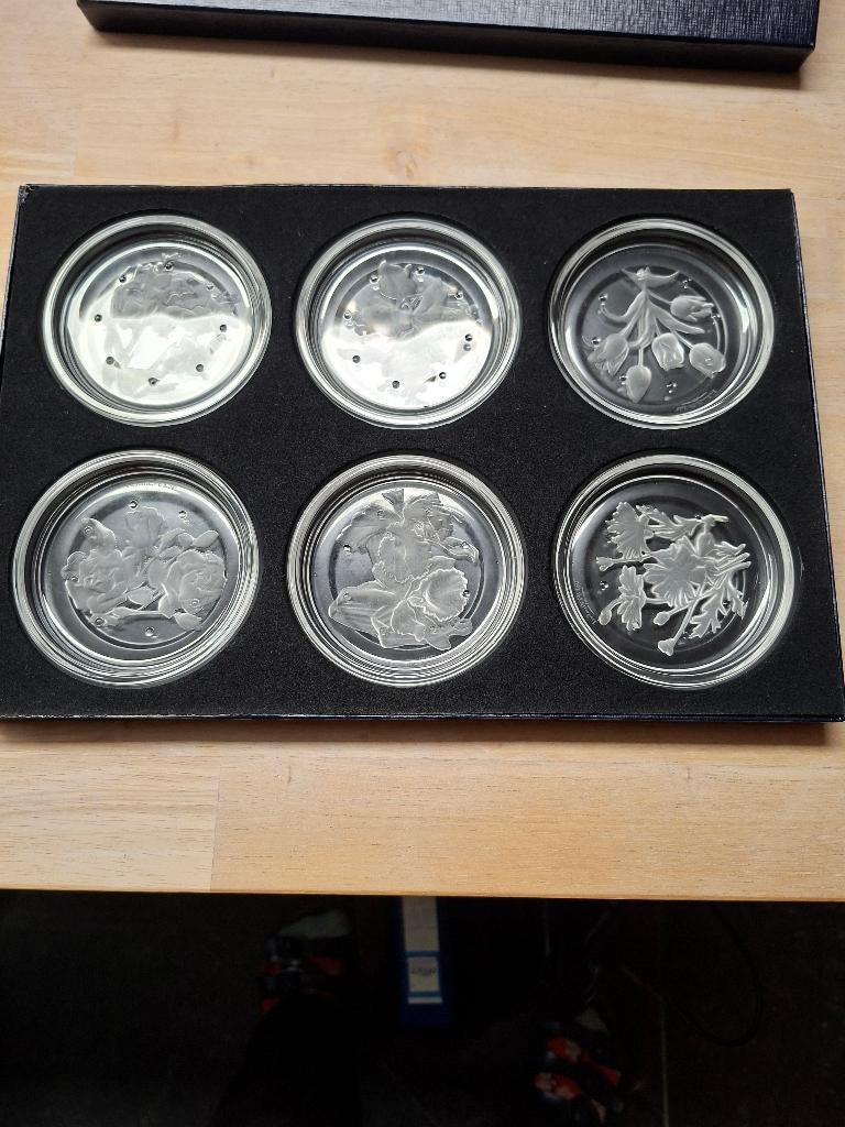 Val Saint Lambert kristallen onderzetters (thema bloemen), Antiek en Kunst, Ophalen of Verzenden