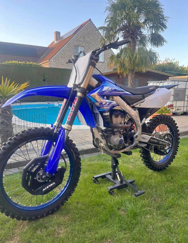 250 yzf 2020 Yamaha moto cross, Motos, Motos | Yamaha, Entreprise, Enlèvement
