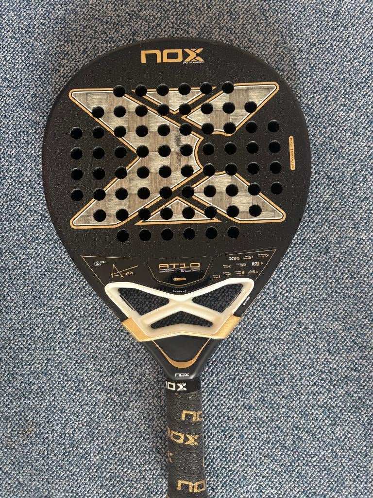 raquette padel NEUVE NOX AT10 Genius 18K 2026, Sport en Fitness, Padel, Ophalen of Verzenden, Nieuw, Padelracket