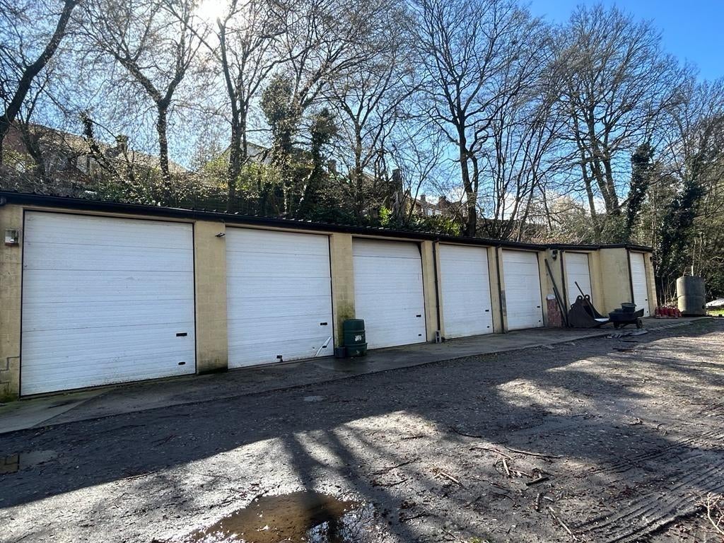 Entrepôt à louer ( pour indépendants )