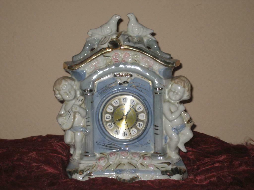 Mooie Vintage keramieken klokje met 2 engelen en duiven, Enlèvement ou Envoi